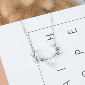 La joyería de la plata esterlina 925 Navidad <span class=keywords><strong>asta</strong></span> de ciervo cabeza colgante collar - Product Image 2