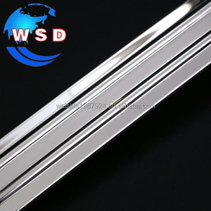 Couvercle <span class=keywords><strong>de</strong></span> garniture <span class=keywords><strong>de</strong></span> garniture inférieure <span class=keywords><strong>de</strong></span> <span class=keywords><strong>porte</strong></span> arrière en argent pour HARRIER 80 2020 garniture inférieure <span class=keywords><strong>de</strong></span> <span class=keywords><strong>porte</strong></span> <span class=keywords><strong>de</strong></span> coffre arrière en acier inoxydable - Product Image 3