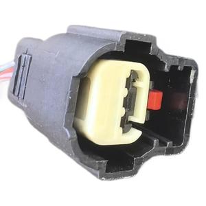 ปลั๊กต่อสำหรับรถยนต์เซ็นเซอร์เรดาร์3ตำแหน่งสำหรับ Buick Chevrolet Toyota Honda Nissan Audi Volkswagen - Product Image 5