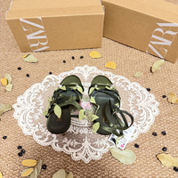 Sandales vertes tendance à enfiler avec amorti et talons aiguilles ultra hauts à bout ouvert, collection Designer ZA Wears Evergreen
