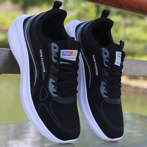 Nuevos zapatos para hombre, ligeros, con suela blanda antideslizante, transpirables, versátiles, con parte superior de malla, estilo casual deportivo para caminar. - Product Image 6