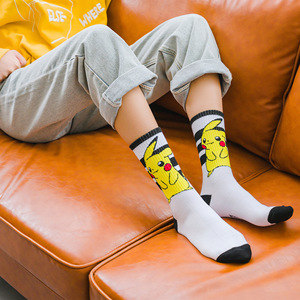 <span class=keywords><strong>2022</strong></span> nouveau Style de mode Anime chaussettes populaires drôle Cartoon Jacquard coton respirant hommes joyeux <span class=keywords><strong>bande</strong></span> dessinée chaussettes - Product Image 5