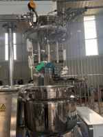 Mélangeur émulsifiant sous vide hydraulique industriel de qualité supérieure pour crème et lotion de soin de la peau