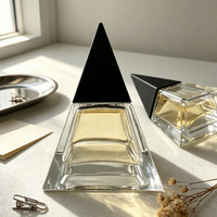 Pièces de décoration intérieure modernes et simples, flacon de parfum en cristal noir et blanc, décoration douce pour villa et pièce modèle