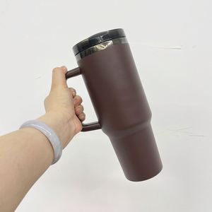 Taza de Viaje de Acero Inoxidable Negra de 40 oz a Prueba de Fugas para Grabado Láser - Product Image 4