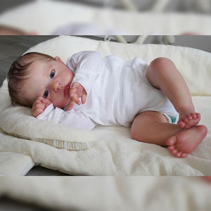 <span class=keywords><strong>60Cm</strong></span> <span class=keywords><strong>Reborn</strong></span> pas cher Silicone Bebe réel nouveau-né enfant en bas âge nouveau populaire Cameron en blanc 3D peau haute qualité Art poupée cadeau - Product Image 5