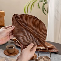 Assiettes en bois en forme de feuille, style japonais, écologiques, en noyer d'Amérique du Sud, avec motif végétal