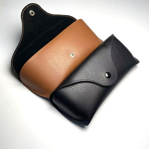 Estuche Portátil Premium Marrón de Alta Gama Resistente a Golpes para <span class=keywords><strong>Gafas</strong></span> con Organizador de Cuero PU y Patrón Sólido al por Mayor - Product Image 5