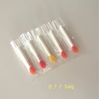 Mini applicateur en silicone réutilisable, pinceau à lèvres pour crème à lèvres, pinceau cosmétique pour estomper le brillant à lèvres, pinceau portable