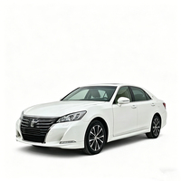 Mobil Mewah Bekas T-o-y-o-t-a Crown 2.0T Kondisi Bagus untuk Dealer Luar Negeri (Grosir)
