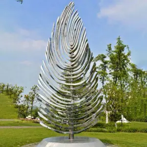 現代の庭のステンレス鋼の装飾的な美しい金属芸術屋外のための大きなステンレス鋼の木の彫刻