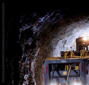 Epiroc E Mining <span class=keywords><strong>Jumbo</strong></span> Face <span class=keywords><strong>Drill</strong></span> Rigs voor bouw, diesel boorputten, tunnelboring, rotsboor, kernboring inclusief motor, motorlager - Product Image 6