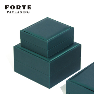 FORTE Ear Stud Pendant Set Faux Pu Leather Luxury Jewelry <b>Box</b> With <b>Led</b> <b>Light</b> - Product Image 6