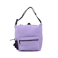 Sac à dos convertible violet clair à double bandoulière avec sangle dissimulée, sac à dos et sac fourre-tout minimaliste convertible pour les déplacements quotidiens