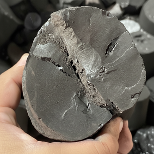 Carbón de carbón natural para barbacoa de café de Vietnam con alto carbono fijo y baja humedad - Product Image 1