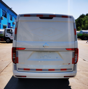 CLW New Small Van-type Diesel Manual Transmission Euro 5 <b>Refrigerated</b> Truck 2080kg - Product Image 4