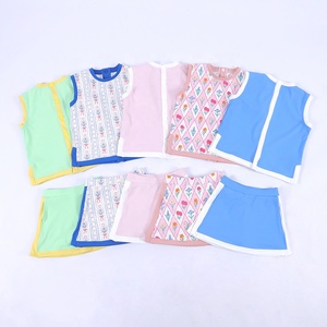 Ensemble débardeur et short sans manches pour filles, avec empiècements color block, en tissu yoga, tenue d'été décontractée pour enfants, pour le quotidien, les jeux et les activités de plein air - Product Image 3