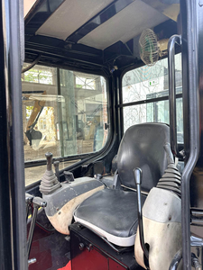 Mini-excavatrice CAT305.5E2 d'occasion, 2022, peinture d'origine, 410 heures, état impeccable, spécialisée pour la construction et autres projets - Product Image 5