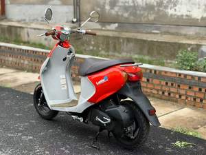<span class=keywords><strong>Scooter</strong></span> à essence miniature d'origine japonaise <span class=keywords><strong>Suzuki</strong></span> 50cc 4 temps EFI, deux tons, style vintage, cyclomoteur à faible consommation de carburant, moto de ville - Product Image 4