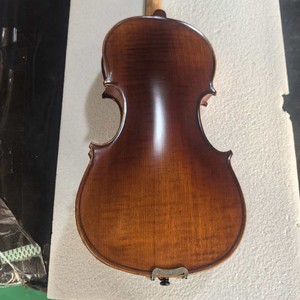 Violon en bois massif de qualité supérieure pour adultes et enfants, idéal pour l'apprentissage, offrant une bonne résonance et un toucher confortable. - Product Image 2