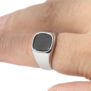 yunnique Men's <b>Titanium</b> Steel <b>Ring</b> With Black Epoxy Resin Inlay Geometric Design Punk Style Jewelry Gift For Men - Product Image 3