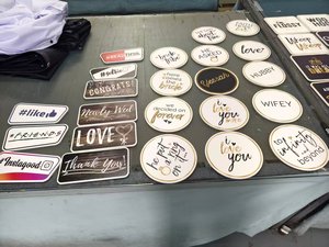 <span class=keywords><strong>2025</strong></span> sản xuất UV in 5 mét PVC Hội Đồng Quản trị bọt double side vui vẻ đạo cụ tùy chỉnh không thấm nước PVC Hội Đồng Quản trị bọt ảnh Booth Prop - Product Image 3