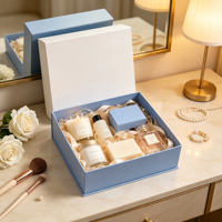 Coffret Cadeau Beauté Bleu avec Bougie Guilde, Lotion, Parfum, Savon, Pinceaux, Perles, Emballage, Huile, Ensemble Cadeau de Luxe en Gros