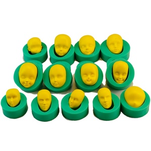 แม่พิมพ์ซิลิโคน 3 มิติ แบบนำกลับมาใช้ใหม่ สำหรับทำเค้ก ฟองดองท์ คัพเค้ก สบู่ทำมือ DIY มัฟฟิน อบขนม ไม่ติดกระทะ - รูปทรงสี่เหลี่ยม ลายมาริโอ้ ตัวอักษร ดาว - Product Image 1