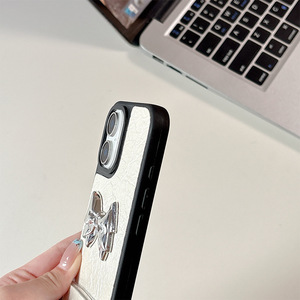 Custodia per <span class=keywords><strong>telefono</strong></span> con specchio a conchiglia in tinta unita per iPhone 17 Pro Max lusso Bowknot Hard <span class=keywords><strong>Cover</strong></span> iPhone per 16 15 14 disegni personalizzati da donna - Product Image 3