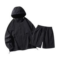 Ensemble deux pièces de survêtement pour homme, veste coupe-vent en nylon noir à capuche et short, fabrication sur mesure OEM de haute qualité