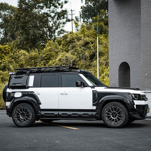 Piezas de carrocería de modificación de coche, kits de bengalas de guardabarros de fibra de carbono, ceja de rueda de cuerpo ancho para <span class=keywords><strong>Land</strong></span> <span class=keywords><strong>Rover</strong></span> <span class=keywords><strong>Defender</strong></span> 2023 2024 - Product Image 1