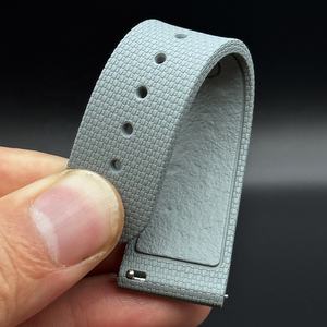 Venta al por mayor negro blanco gris 20MM FKM <span class=keywords><strong>correa</strong></span> <span class=keywords><strong>de</strong></span> <span class=keywords><strong>reloj</strong></span> nuevo deporte <span class=keywords><strong>correa</strong></span> <span class=keywords><strong>de</strong></span> <span class=keywords><strong>reloj</strong></span> <span class=keywords><strong>de</strong></span> <span class=keywords><strong>goma</strong></span> para Omega <span class=keywords><strong>Swatch</strong></span> Moonwatch - Product Image 5