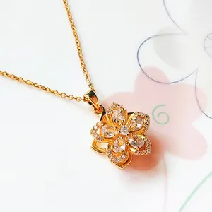 Twisted Clavicle Chain Stainless Steel Necklace Rotating Flower Necklace K-Style Classic 18K Gold Plated Chain