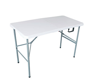 122cm <span class=keywords><strong>4</strong></span> pies plegable plástico <span class=keywords><strong>Picnic</strong></span> <span class=keywords><strong>4</strong></span> pies Mesa campamento fiesta comedor mesas plegable por la mitad mesa de banquete con asa - Product Image 2