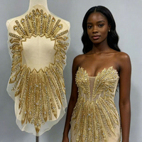 Applique de corsage OEM de luxe en plumes dorées, verre cristal et strass, écologique, entièrement perlée, en dentelle, pour robe de mariée femme