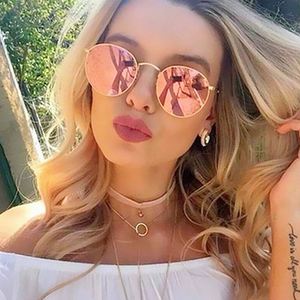 Gafas de Sol Redondas Vintage de Metal, Pequeñas y Ovaladas, para Hombre y Mujer, Protección UV400, Modernas y Económicas, Venta al Por Mayor - Product Image 1