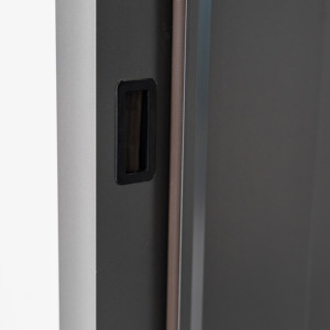 Elegante Porta Interna a Battente in Alluminio con Vetro Satinato Insonorizzato e Ferramenta Resistente per Hotel - Product Image 4