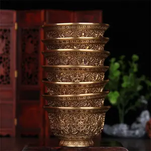 藏传佛教为佛陀仪式提供八个吉祥雕刻的纯铜水杯/7合1
