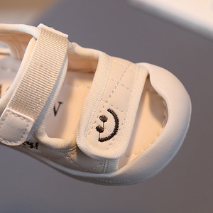 Sandales plates décontractées à semelle souple pour bébés et jeunes enfants, idéales pour la plage et la marche – Collection Garçon et Fille – Offre Spéciale - Product Image 4