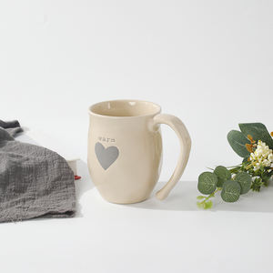 Tasses à café en céramique mate avec décalcomanie en forme de cœur en porcelaine <span class=keywords><strong>GRAND</strong></span>, cadeau, nouveau design, personnalisé, créatif, uni, jaune, tasses à lait, tasse à café unique - Product Image 2