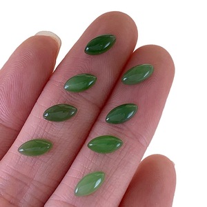 Fábrica al por mayor verde esmeralda Hetian Jade Marquesa cabujones gemas sueltas naturales incrustaciones para joyería - Product Image 4