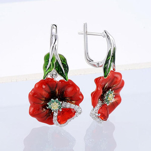 Orecchini a Fiore Sbocciato per Donne, Aspetto Smaltato Floreale, Eleganti per Uso Quotidiano, Accessori di Moda - Product Image 2