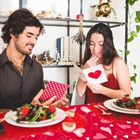 Nappe en plastique pour la Saint-Valentin, 54x107,8 pouces, rouge et blanche, pour la Saint-Valentin, les dîners et les fêtes