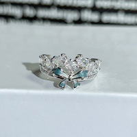 Bague pour femme style forêt, motif fleur et papillon colorés en cuivre, incrustation de zircon, design ouvert, luxe léger, empilable, pour soirée et usage quotidien