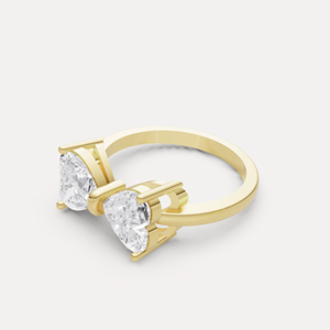 Bague de fiançailles en diamant de laboratoire en forme de cœur, or 9 carats, couleur D, diamant VVS, bijoux de mariée pour demande en mariage, disponible à la vente - Product Image 4