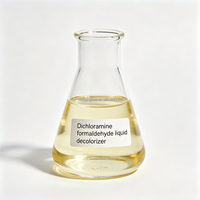 Décolorant liquide de qualité industrielle pour le traitement de l'eau contaminée par des colorants