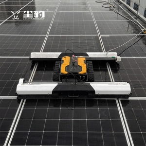 Kit de robot de nettoyage solaire Leoparddust LD-X6 2026 avec brosses automatiques et nettoyeur photovoltaïque LD-X6, élimination automatique de la poussière - Product Image 1