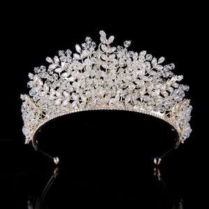 Corona de Cristal con Circonitas para Mujer, Accesorios para Vestido de Novia, Estilo Europeo y Americano, para Actuaciones en Escenario y Desfiles de Novias - Product Image 2