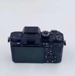ขายส่งกล้อง DSLR มือสอง <span class=keywords><strong>A7</strong></span> IV ระดับมืออาชีพ ความละเอียด 24MP ถ่ายวิดีโอ 4K ระยะโฟกัส 24 มม. ซูมออปติคอล รอยขีดข่วนเล็กน้อย เกรด TikTok - Product Image 3