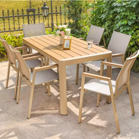 Ensemble de table et chaises de salle à manger modernes réglables en plastique, bois et métal pour hôtel, parc, cour